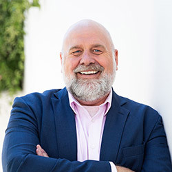 CEO of IDI.US Inc and University Professor Eric Zackrison